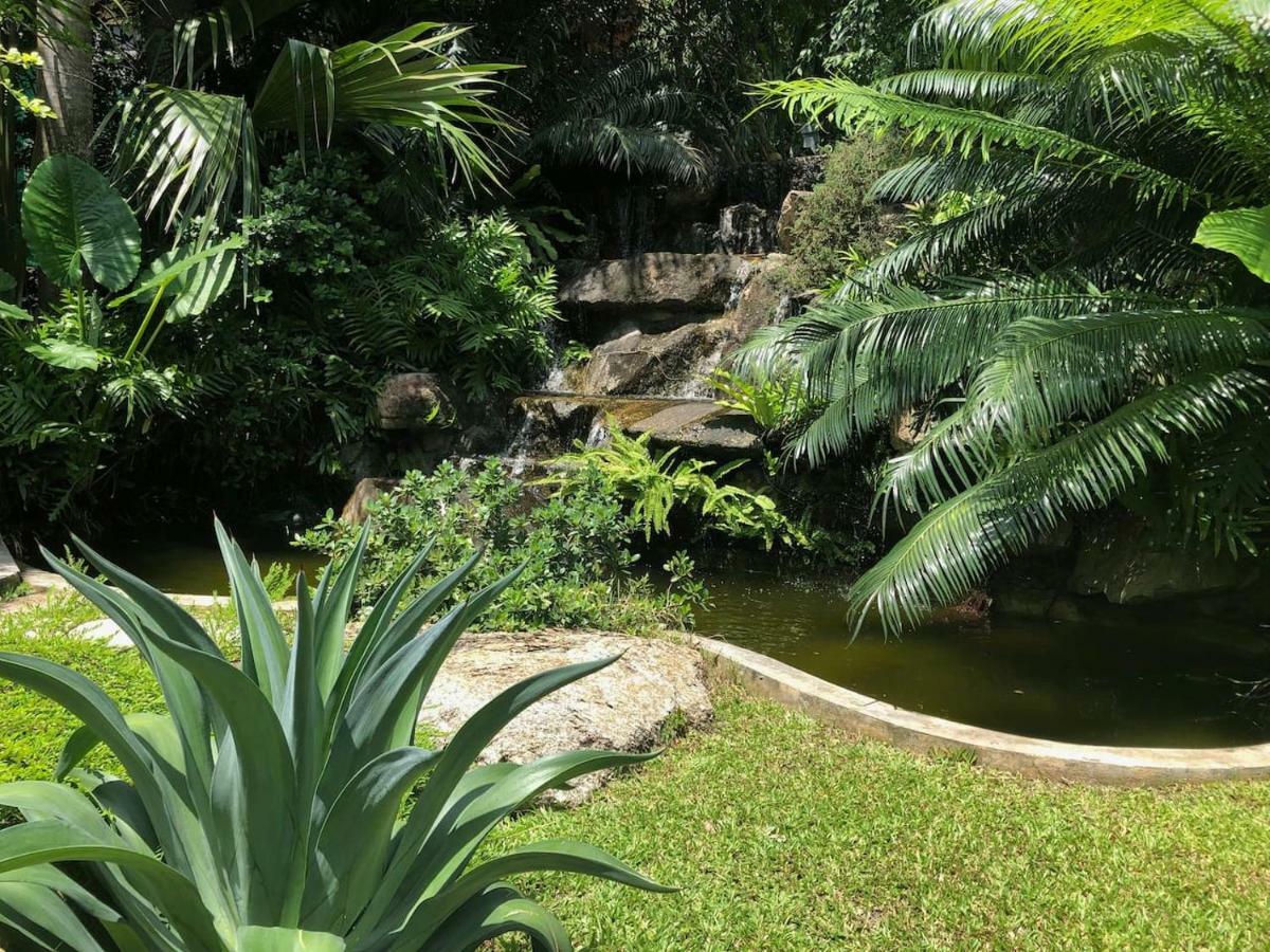 Pousada On The Rocks, 4 Bedrooms, Phuket