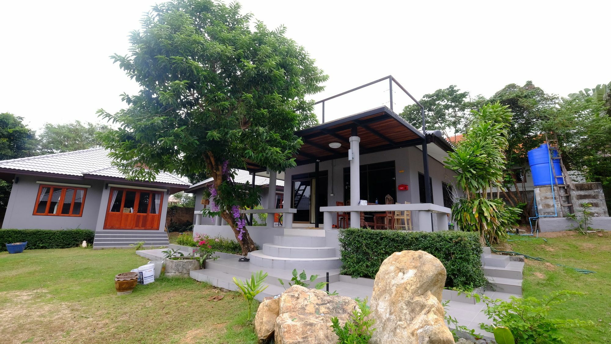 Hotel V Garden