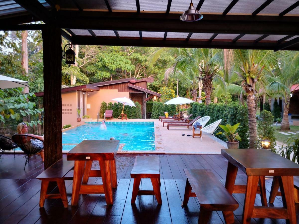 Resort Baan Suan Rim Klong Koh Lanta