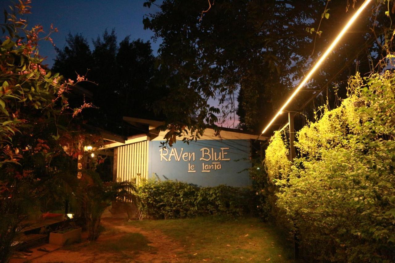 Raven Blue Koh Lanta