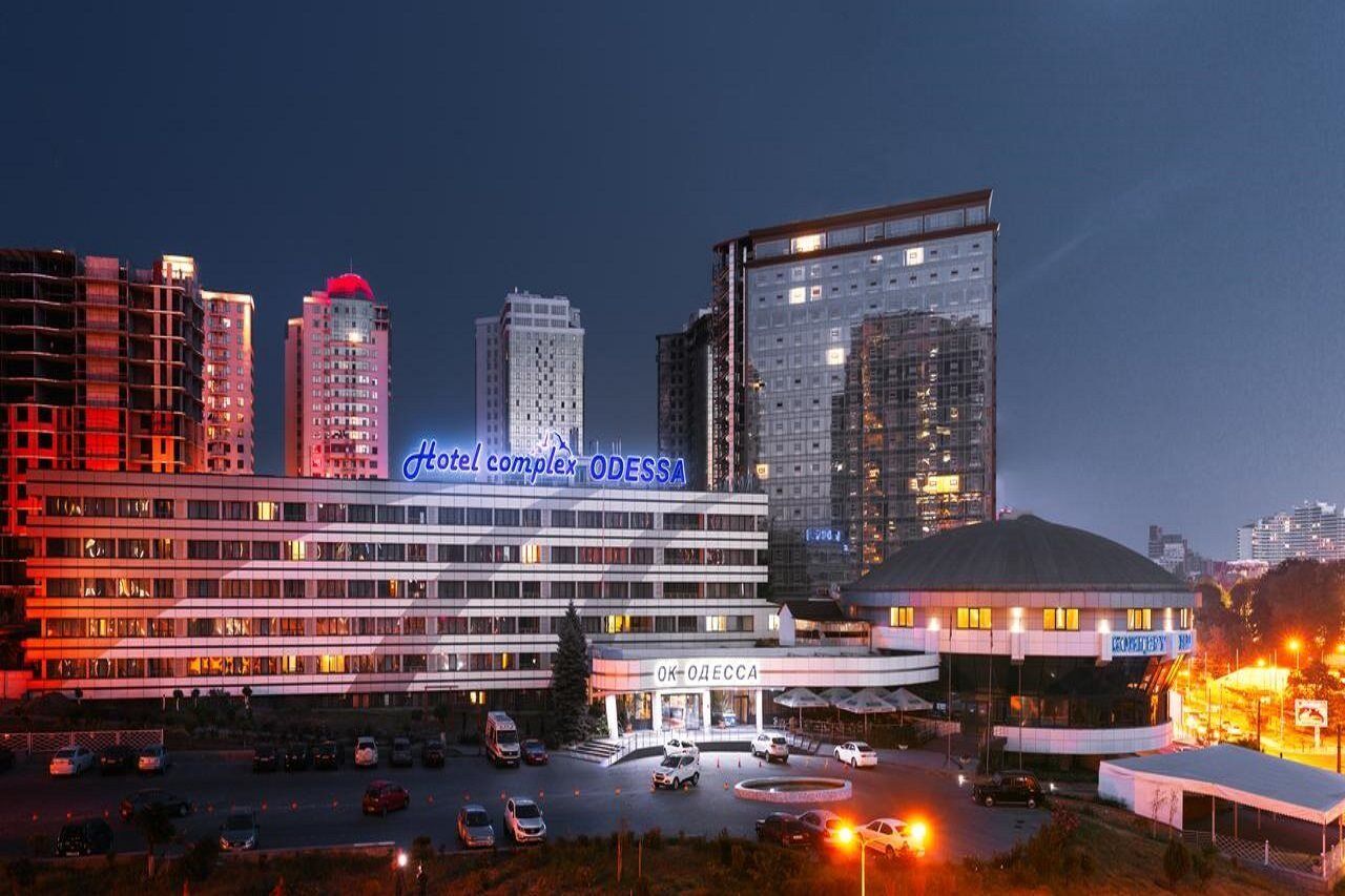 Hotel Lk The Empress
