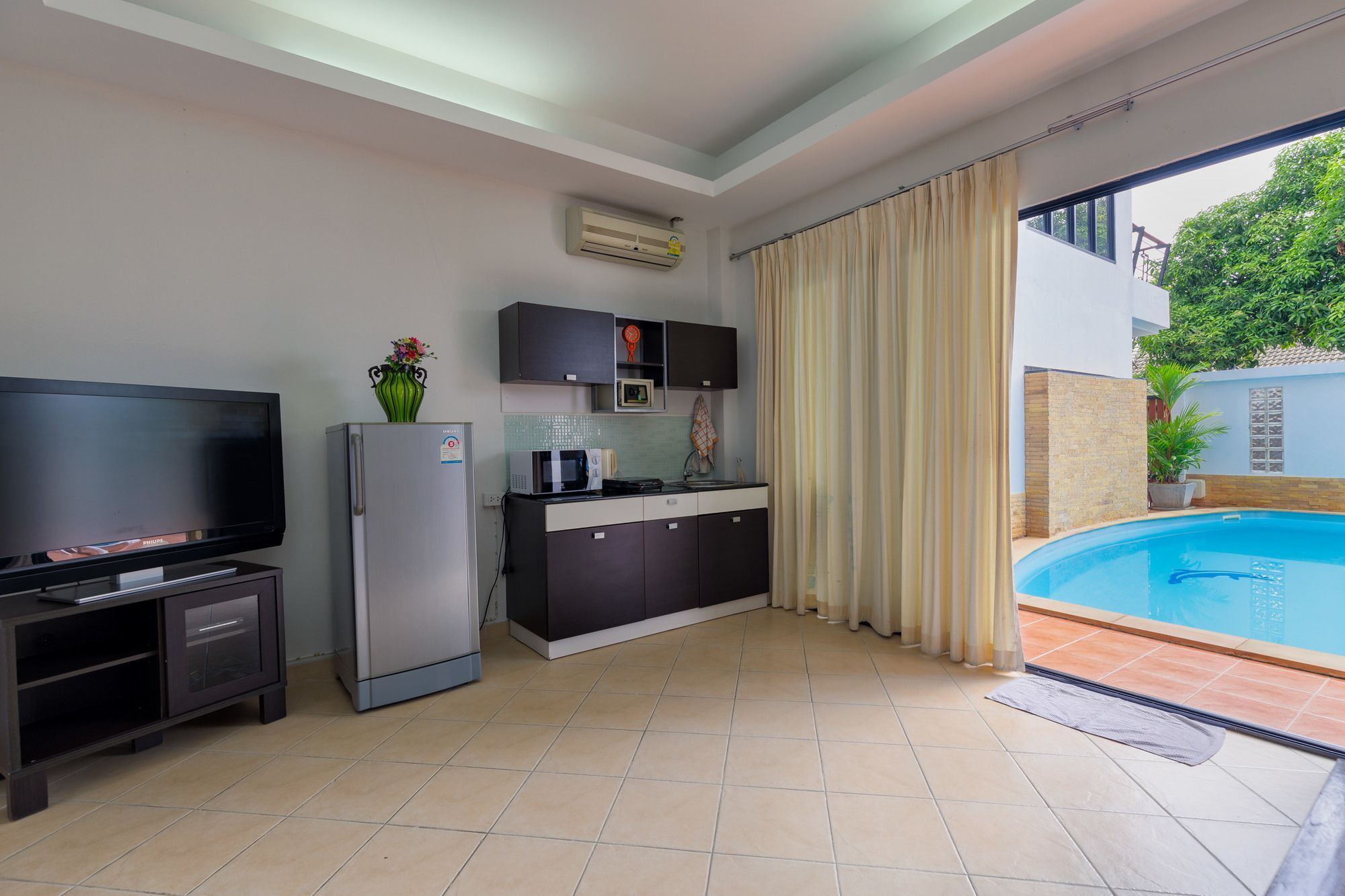 Pool Apartment Kata Beach (Phuket)