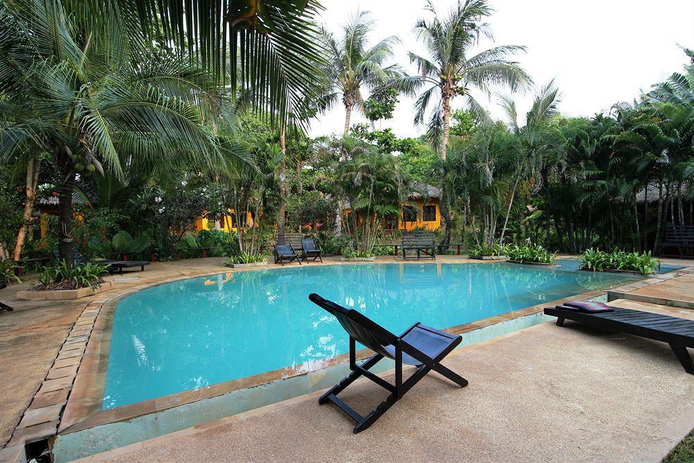 Relax Bay 3*