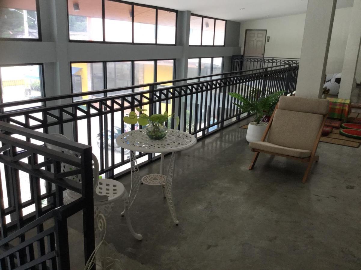 Wake Up @lanta : Cafe Hostel Koh Lanta