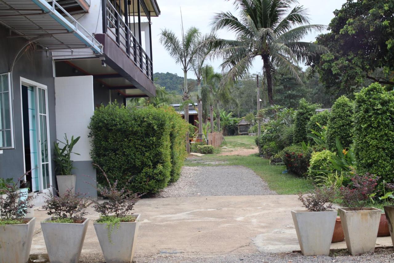 Baan Check In Koh Lanta