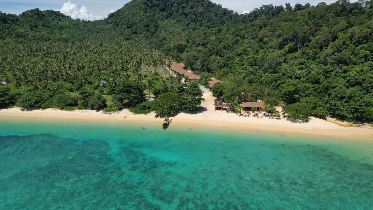 Resort Paradise