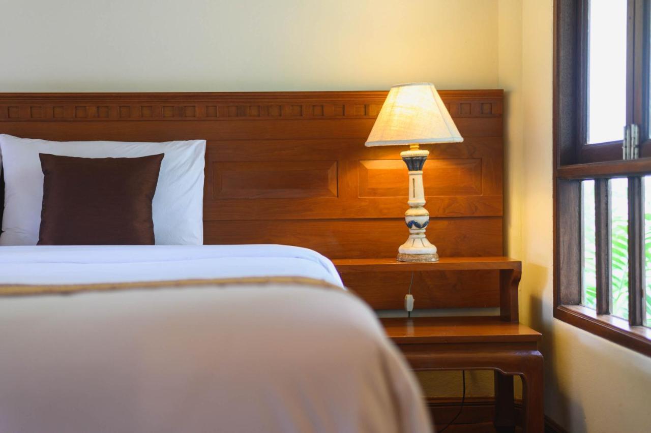 Royal Lanta & Resort 4*
