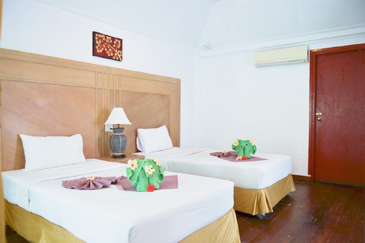 Nakara Long - Sha Extra 3* Koh Lanta
