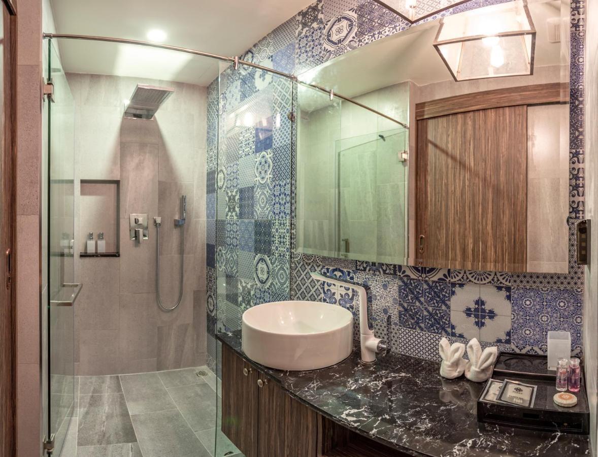 Surin Beach Residence Hotel Praia de Surin