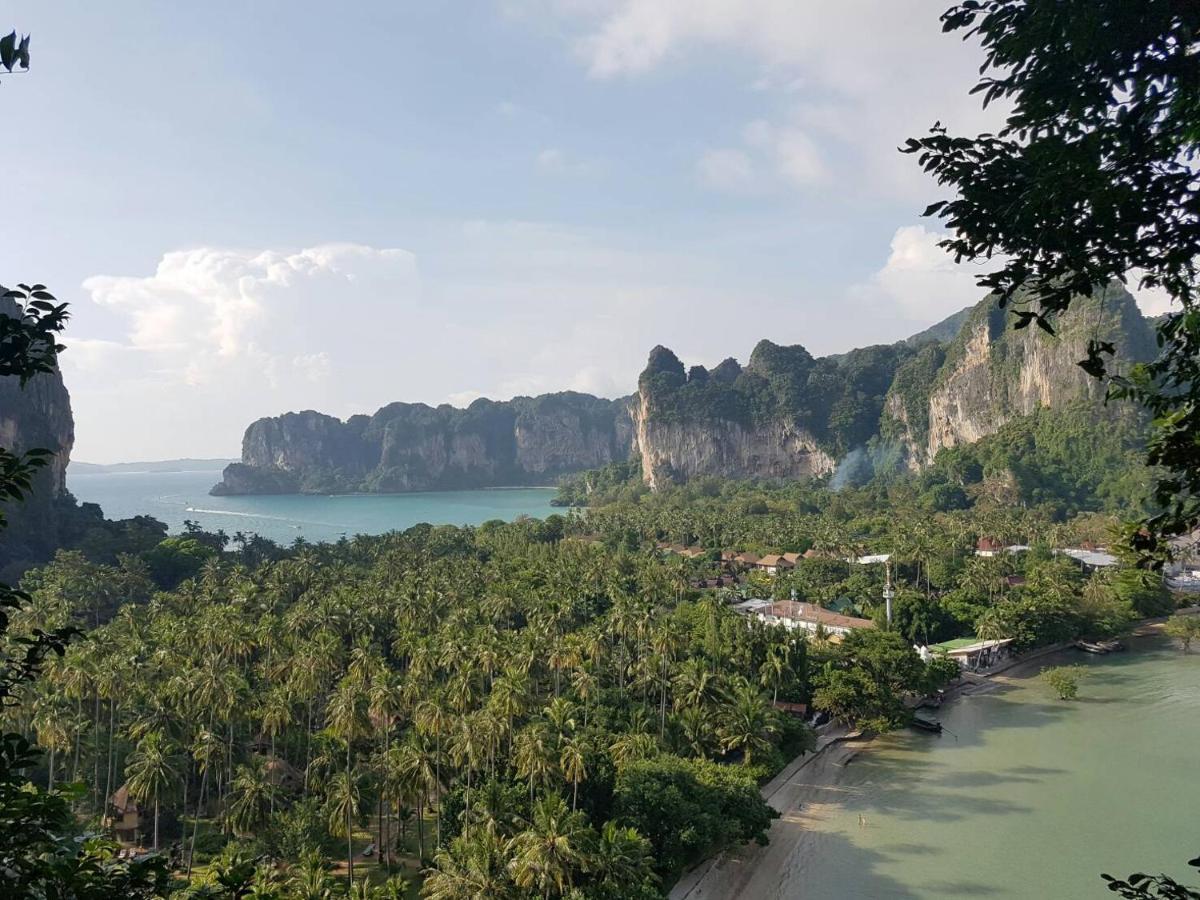 Rapala Rock Wood Resort- Sha Resort
