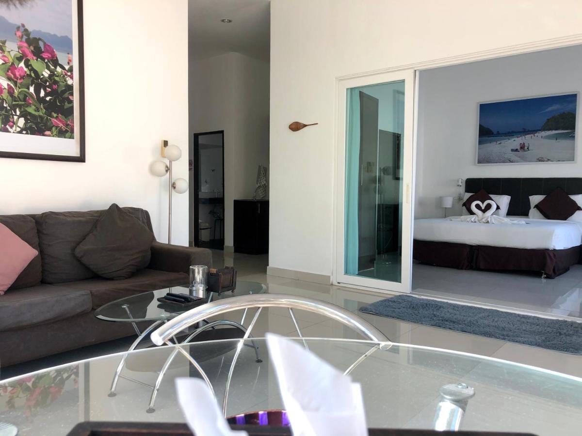 Nadivana Serviced Aparthotel 3*