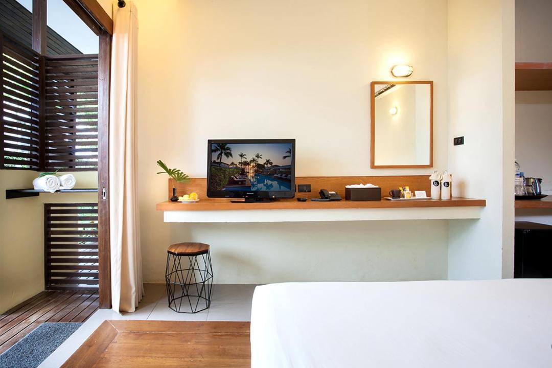Resort Baan Talay 4*