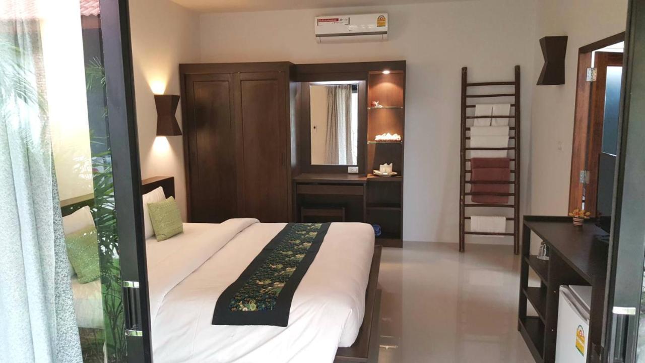 Tropicana Lanta Resort 3*