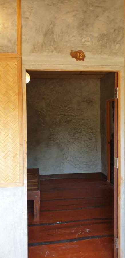 Baan Jing Jai Lanta * Koh Lanta