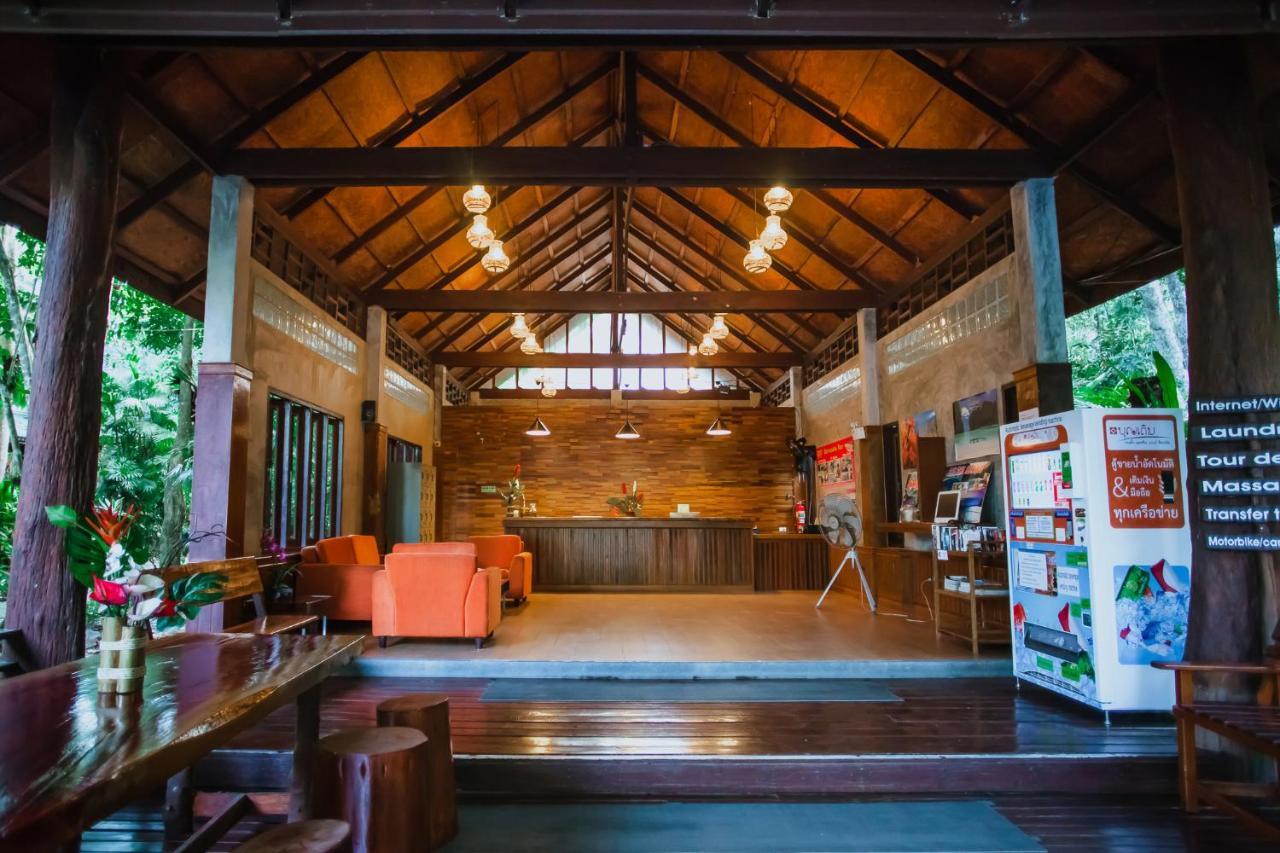 Resort The Vatika And
