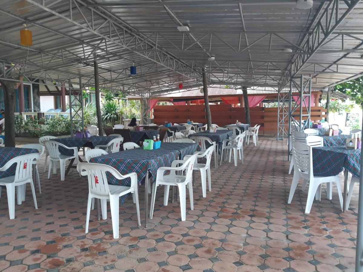 Lanta Summer House 1 Hotel