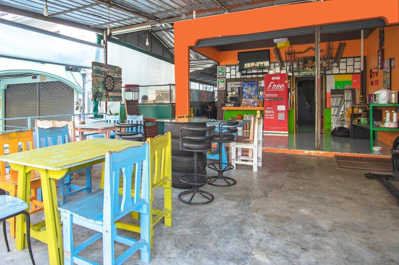 Albergue Oyo 586 I Phuket