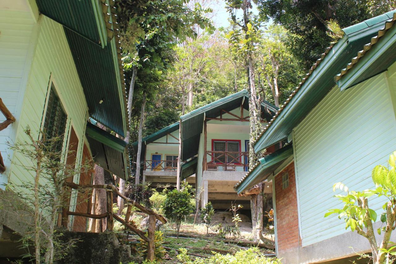 Chill Out Bar And Hostel
