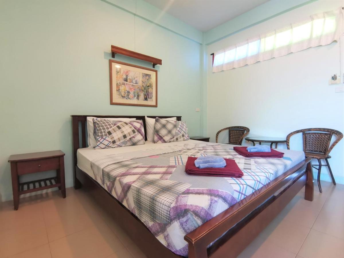 Inn Baan Por Jai *