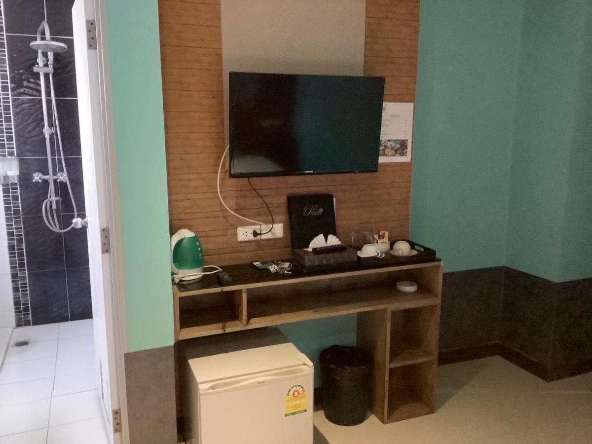 Oyo 996 Phunara Hotel