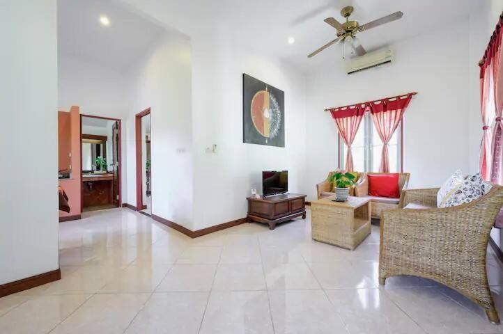 Resort Palm Village Rawai