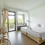 The Dearly Koh Tao Hostel-Padi 5 Star Dive Resort