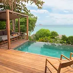 Haadtien Beach Resort