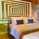 Phi Phi Phu Chalet Resort