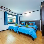Phi Phi Long Beach Bungalow