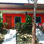 Lanta Maikeaw Bungalow