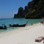 Phi Phi Sand Sea View Resort