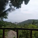 Tree House Bungalows Koh Tao