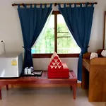 Lanta Wanida Resort