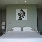 Naroua Villas