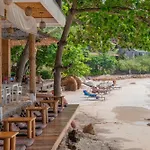 Sai Daeng Resort