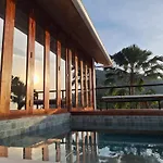 Secret Garden Eco Pool Villas