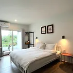 Nautical Home & Seashell House B&B
