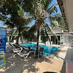 The Snug Airportel - Phuket Airport