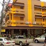 Hometel Hotel