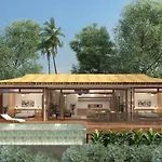 Overthemoon Luxury Pool Villas