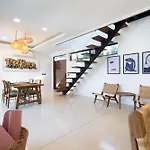 The Guu Villas - Luxe Seaview Villa Resort