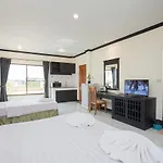 Baan Phil Guest House