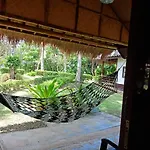 Lanta Sunmoon Bungalow