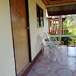 Lanta Sunmoon Bungalow