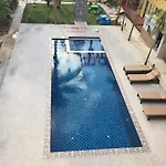 Summer House Resort
