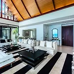 Villa Paradiso