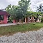 Sakai Bungalows