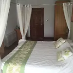 Ban Rim Nam Riverside Resort