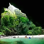 Lanta Hostel (Adults Only)