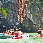 Lanta Hostel (Adults Only)